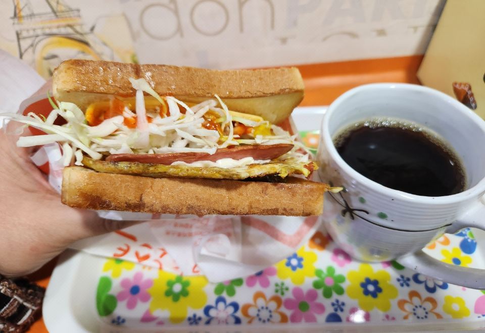 1. 대구 동성로 D..