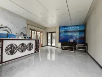 碌曲郎木寺中苑ホリデイホテル