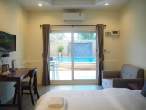 โรงแรม แมงโกส์ พัทยา