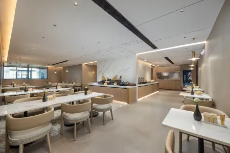 Atour X Hotel Dali Xiaguan Taiye International Plaza Отели рядом с достопримечательностью «Southwest University of Science and Technology»