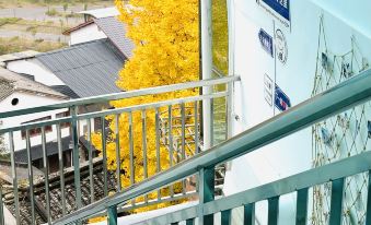 LongGong Buyi Mountain View Homestay