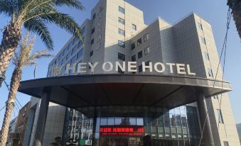 HEY ONE HOTEL