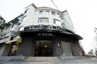 Zaoyang Huanji Hotel