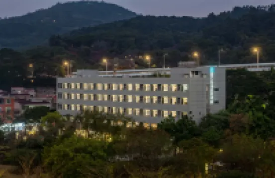 Comfort Inn Xiamen Haicang Bay Hotel in zona Hai Cang Bridge