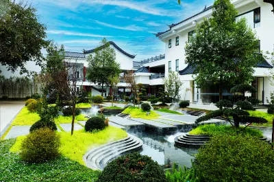 TAOHUAYUAN Hotel Hotels near Guangnan Xian Railway Station