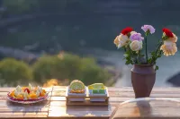Yunjian Hot Spring Lake Guesthouse - breakfast