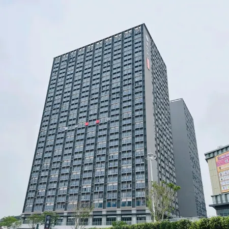 Four Seasons Joy Apartment (Shunde Yue Ran Square Store)
