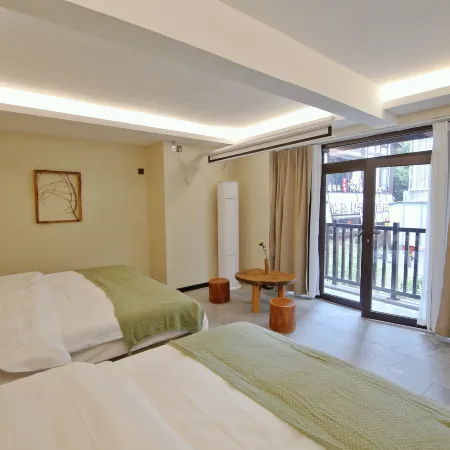 Zhentang Homestay (Leshan Shangzhongshun Dong Dajie)
