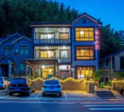 Clouds on the Grassland ·Anji quiet house small build Hôtels à proximité de : Bamboo Sea