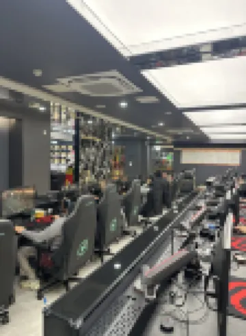 綠樹電競(SIONE新灣天地店)