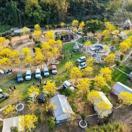 ravine stream Camp