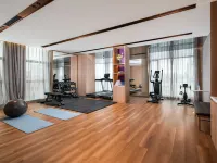 Elong Hotel (Shenzhen Pingshan High-Speed Railway Station Longde Health Industrial Park) - 4-نجوم