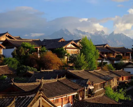 Mulanyu Tangsu Hotel โรงแรมในลี่เจียง