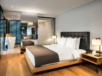 Metropolitan Hotels Bosphorus - Special Category Hotels near Cihangir Square