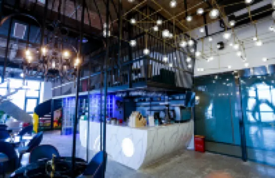 Qianhe Zhixuan River View Hotel