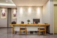 Deli Hotel (Yulin Cultural Square) - 3-Star