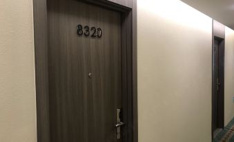 Chengguang Business Hotel