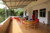 The Nanling Mountain Mountain Villa
