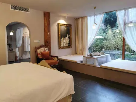 Zhufengtang Courtyard Hot Spring Hotel (Liquan Yuanjiacun Branch) Отели в г. Лицюань