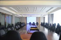 Mantianyu Hotel (Kaili College South High-speed Railway Station)