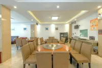 Super 8 Hotel (Entrance to Daocheng Yading Scenic Area) - Pet Friendly