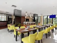 Sans Hotel The Green Bekasi by RedDoorz Hotels in Bekasi City
