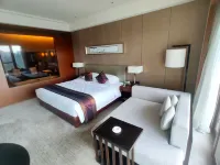 Mels Weldon Evergreen Lake Hotel Hotels in Dongyuan