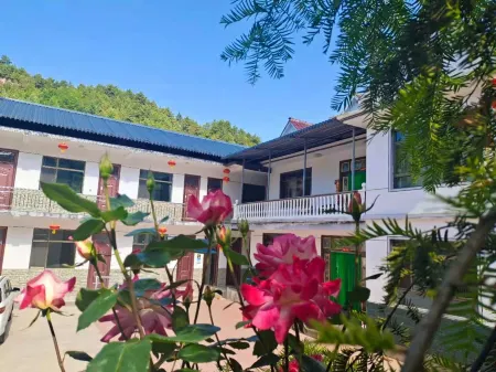 Tianshui Xiyuange Guesthouse Отели рядом с достопримечательностью «Maijishan Cave-Temple Complex»