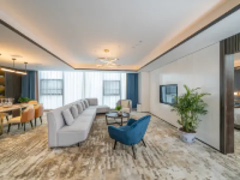 Golden °R Hotel(Shenlongcheng Store of Municipal People's Government) Hotels in Zhuzhou