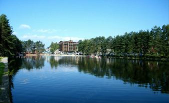 Hotel Zlatibor Mountain Resort and Spa – Residence and Suites