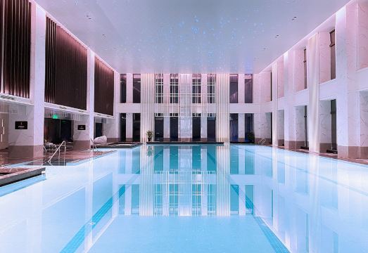 3. 힐튼 지아징..