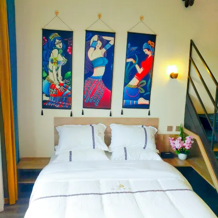 Shilin Youyou Inn Отели рядом с достопримечательностью «Stone Forest Ice & Snow Ocean World»