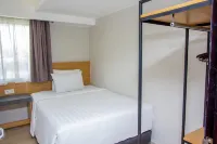 Grand Dafam Braga Bandung Hotels near Asian African Conference Museum