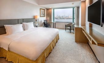 Holiday Inn Wuhan Riverisde