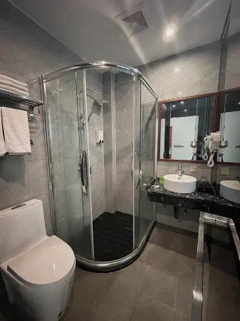 Xunwu Junhao Business Hotel Отели рядом с достопримечательностью «Zhongshan Pedestrian Street»