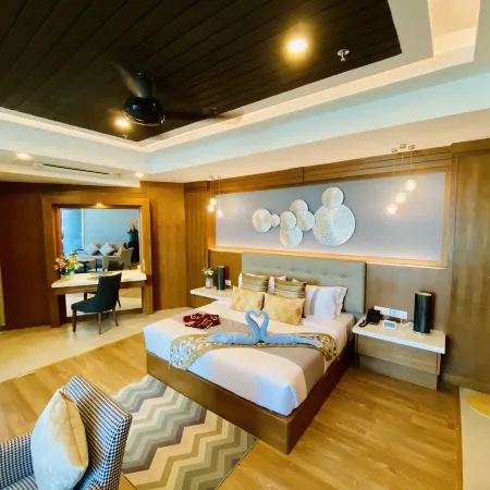 LANGKAWI SEAVIEW HOTEL Отели рядом с достопримечательностью «Площадь Орла»