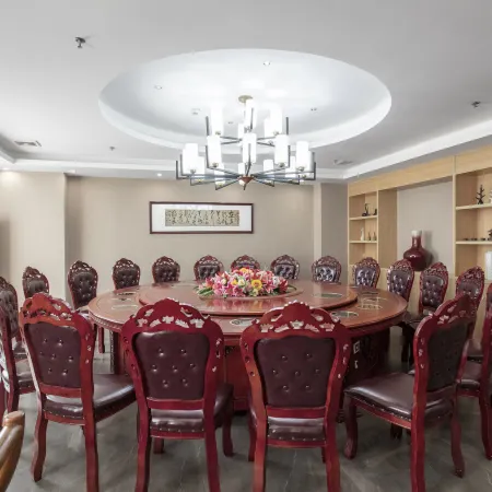 Yeste Hotel