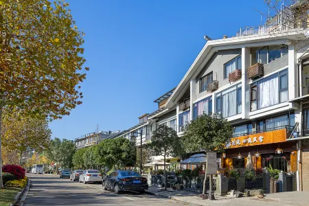 Floral Hotel·Xinzhu Hotel (Xiandu scenic spot shop) Отели рядом с достопримечательностью «Zhutan Mountain»