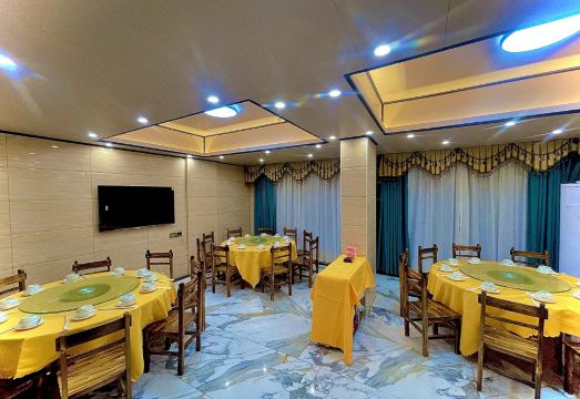 Yingde Jinwei Meisu (Yingxi Fenglin Branch) Hotel Overview