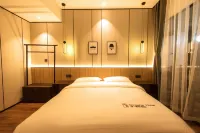 Pu · Qing She Hotel (Panzhihua South Railway Station) Hotels in Panzhihua