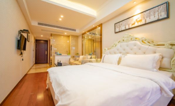 Welsh International Apartment(Shenzhen Futian Theater)