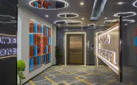 Mojie Theme E-sports Hotel Hotels in Zigong First People's Hospital/Lantern Park