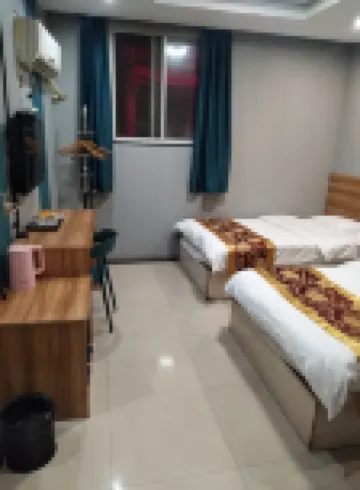 Fengcheng Qiandu Hotel