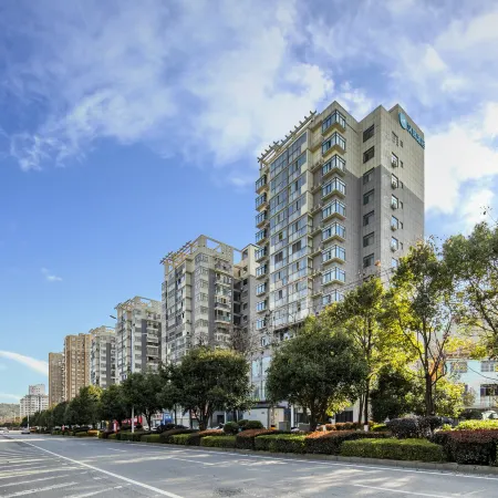 HanTing Hotel (Xianning Yinquan Avenue)