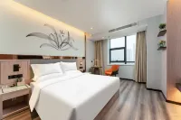 World Hotel (Caozhou Mudan Park Heze College Town) Các khách sạn gần Heze University North Campus