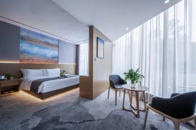Chongqing Tianhui Hotel (Southwest University Zhuangyuanbei Subway Station) Hotell i 