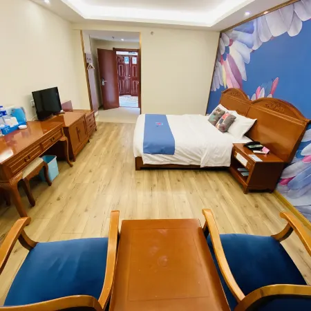 Pai Hotel (Yuxi Tonghai)