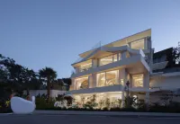 Green Sea Breathing Mid-Levels Hotel