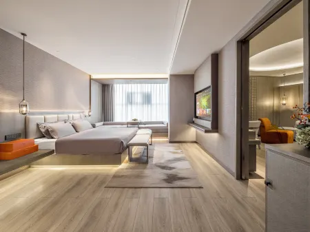 Blue Dream International Smart Hotel Отели в г. Ухай