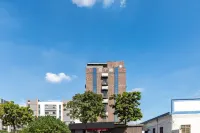 逅車樓ホテルAPARTMENT(仏山西駅沙堤空港） 仏山西駅周辺のホテル